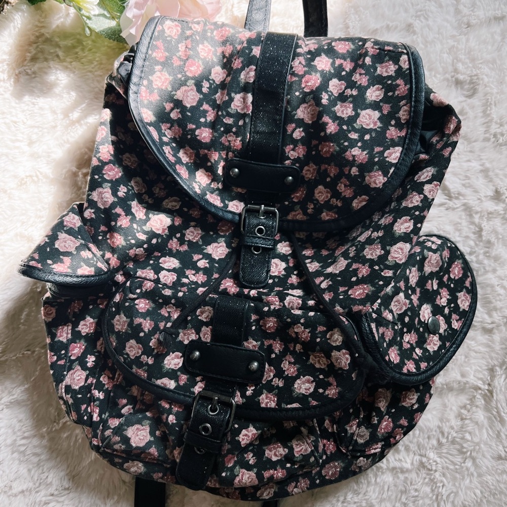 SM New York Black Floral Backpack